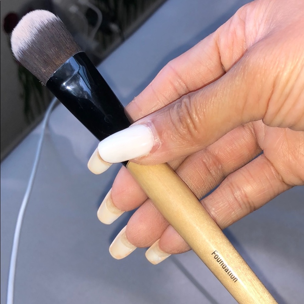 Foundation brush - Picture 4 of 4